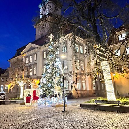 Habibi Plac Ratuszowy Jelenia Gora Exterior photo